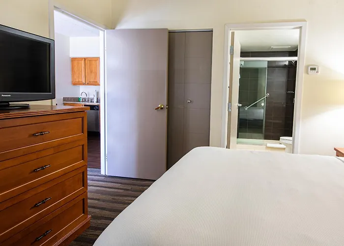 Hyatt House Chicago Hotel