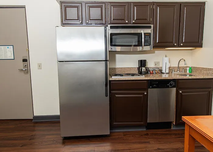 Hyatt House Chicago 3*