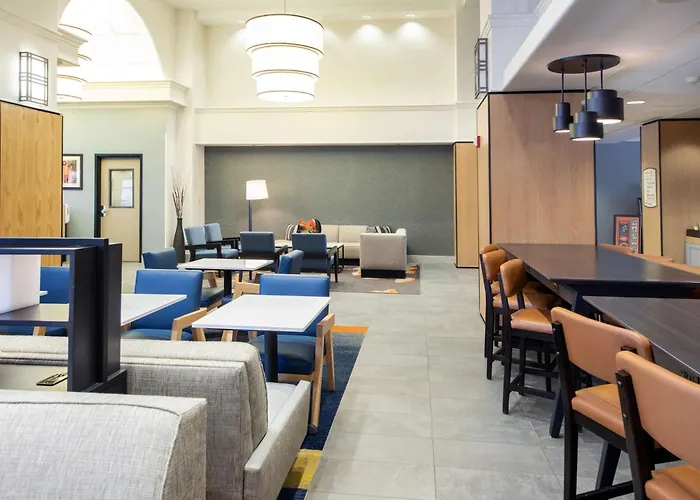 Hyatt House Chicago Hotel