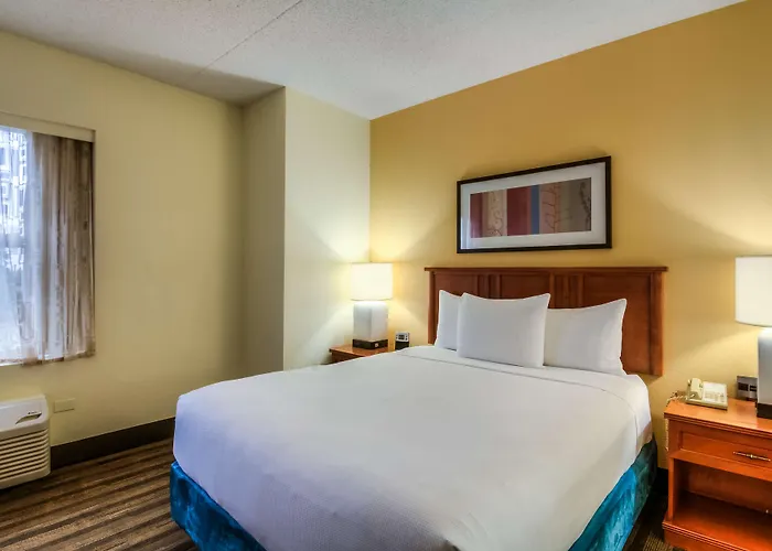 Hotel Hyatt House Chicago 3*