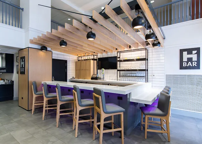 Hyatt House Chicago 3*