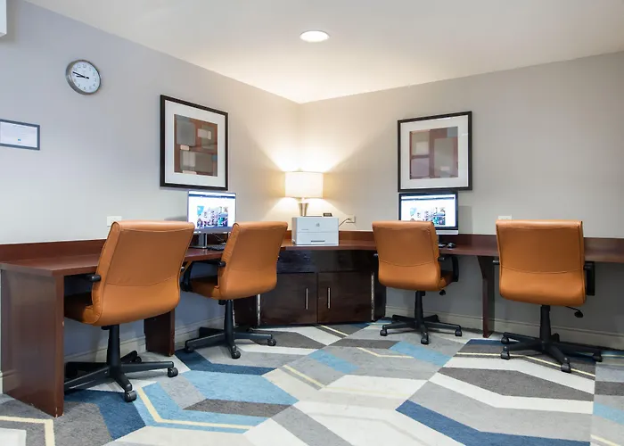 Hyatt House Chicago Hotel Schaumburg