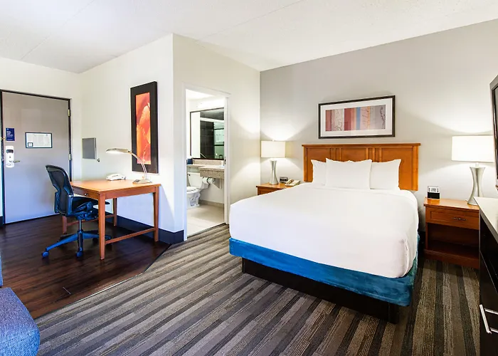 Hyatt House Chicago Schaumburg
